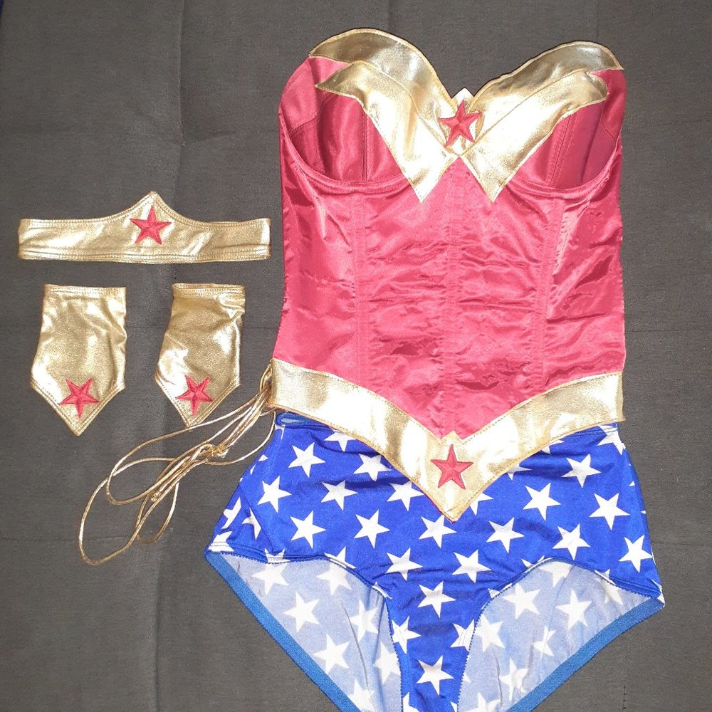 Trashy Lingerie Wonder Woman Costume